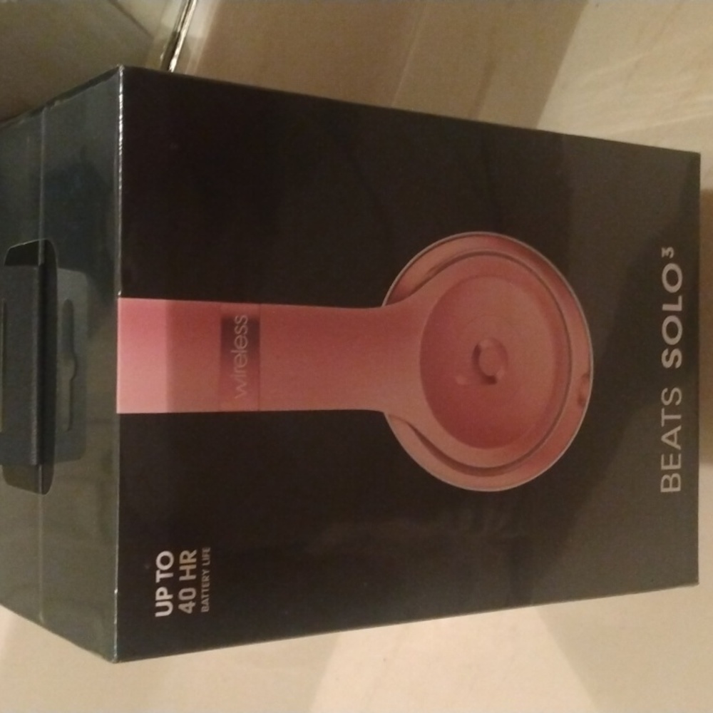 Beats Solo Wireless Headphone